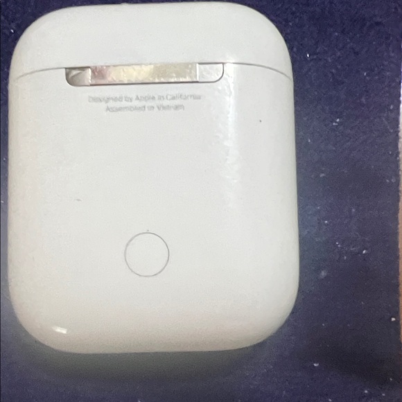 Apple AirPods Case in White